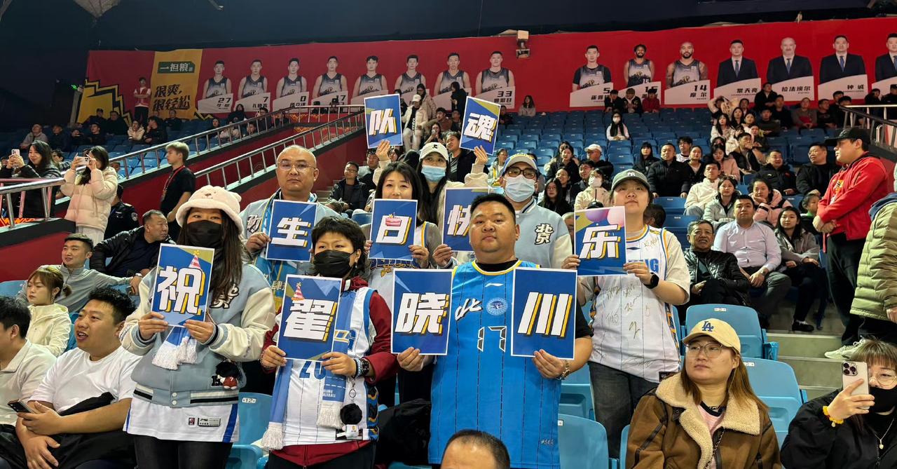 3月23日各地集体停暖，个别CBA球队也遇冷，在齐鲁兄弟山东高速33分大胜四川男