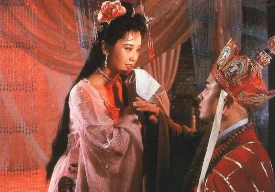 《西游记》里有一关，唐僧差点没过去。九九八十一难，妖魔鬼怪都没让他退步，偏偏在