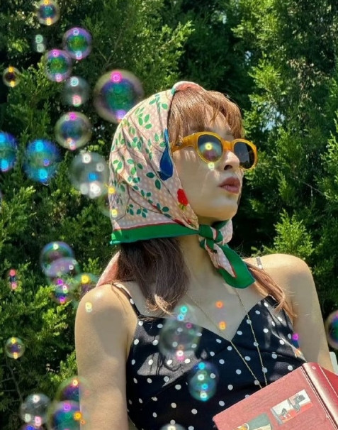 感觉吴昕就是逆生长啊，她现在越来越好看，越来越自信大方，内娱女明星就没有丑的！