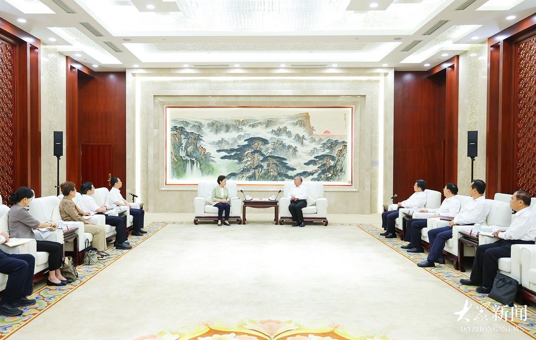 林武会见中华全国供销合作总社党组书记、理事会主任王宇燕