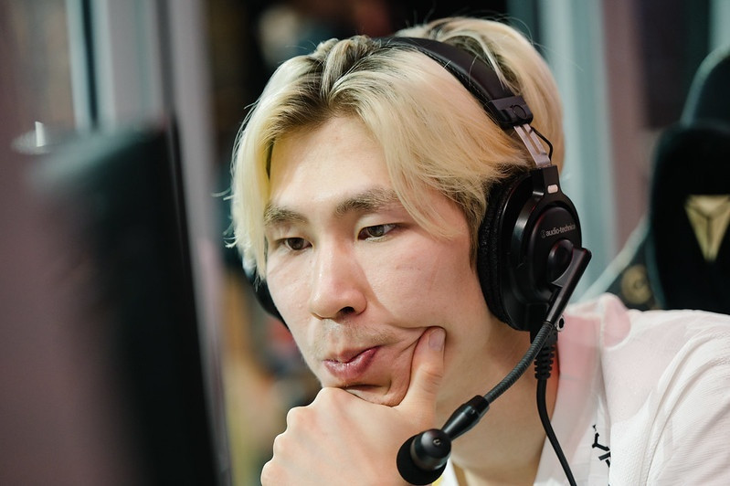 RAMZES666直播跟弹幕闲聊强调老东京的重要性，他称现在有很多独联体观众因为