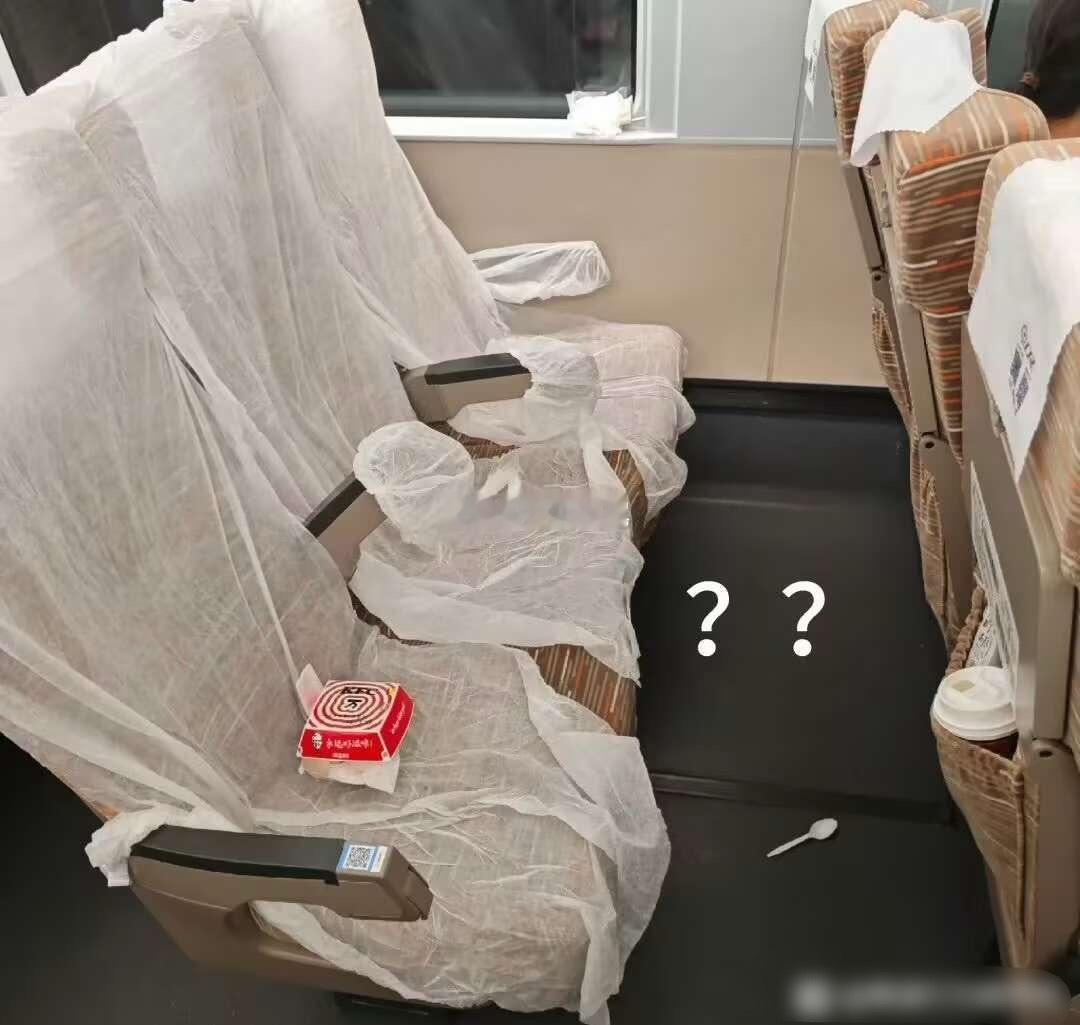 高铁上这种人怎么越来越多了？​​​