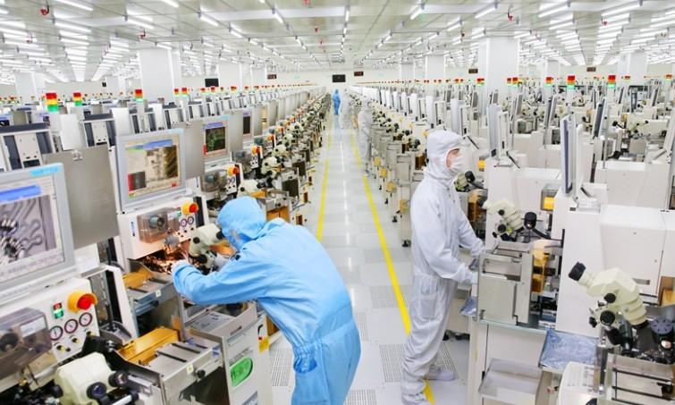 离谱！英媒：中国必须免费向西方交出核心技术！ 西方那种刻在骨子里的高人一等，