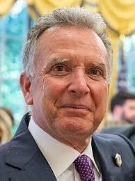 ❗️维特科夫现在声称，美国正在讨论由美俄共同拥有在俄罗斯无法军事占领的乌克兰部