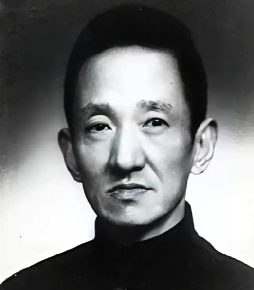 1947年，陈布雷的女儿女婿被捕，蒋介石找陈布雷谈话，询问他对此事的想法。陈布雷