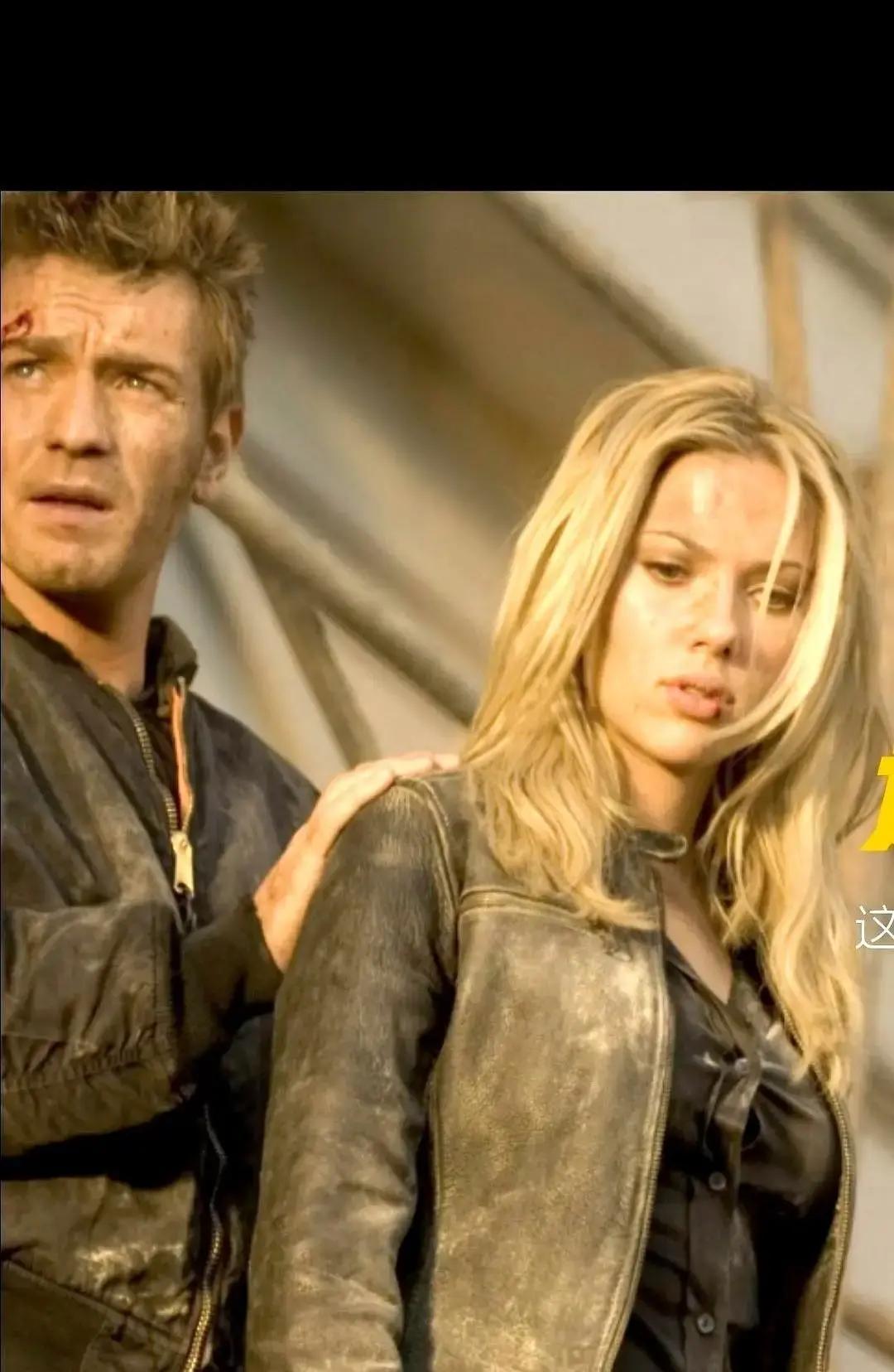 20岁斯嘉丽硬刚名导藏着好莱坞最扎心的真相谁能想到，后来霸屏全球的“黑寡妇