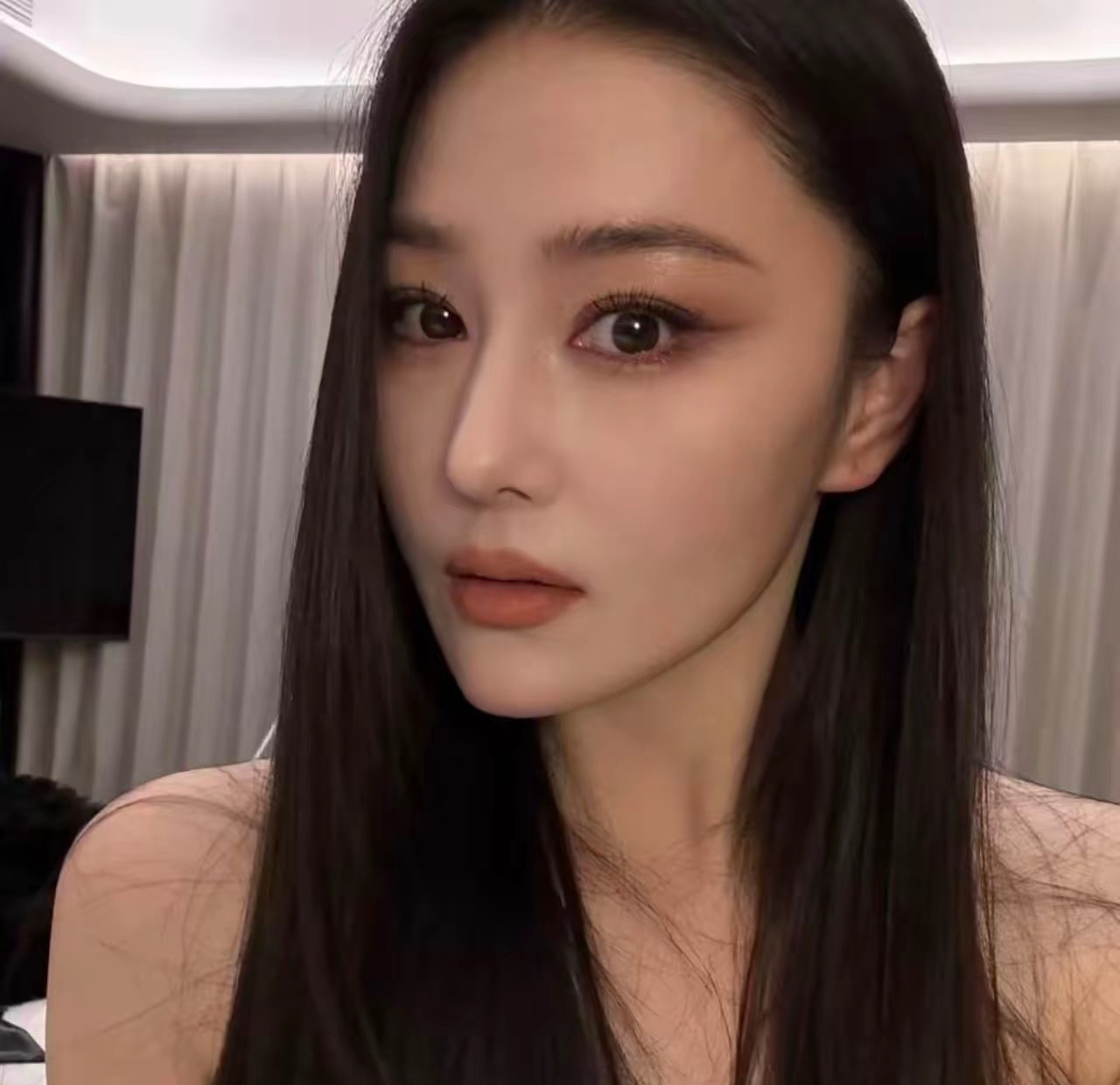 王楚然和张馨予她俩像在哪里？​​​