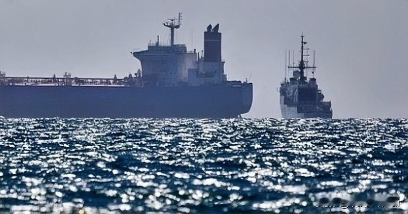 太霸道了！美国总统特朗普在接受《纽约邮报》采访时表示，美国从委内瑞拉拿走了7艘油