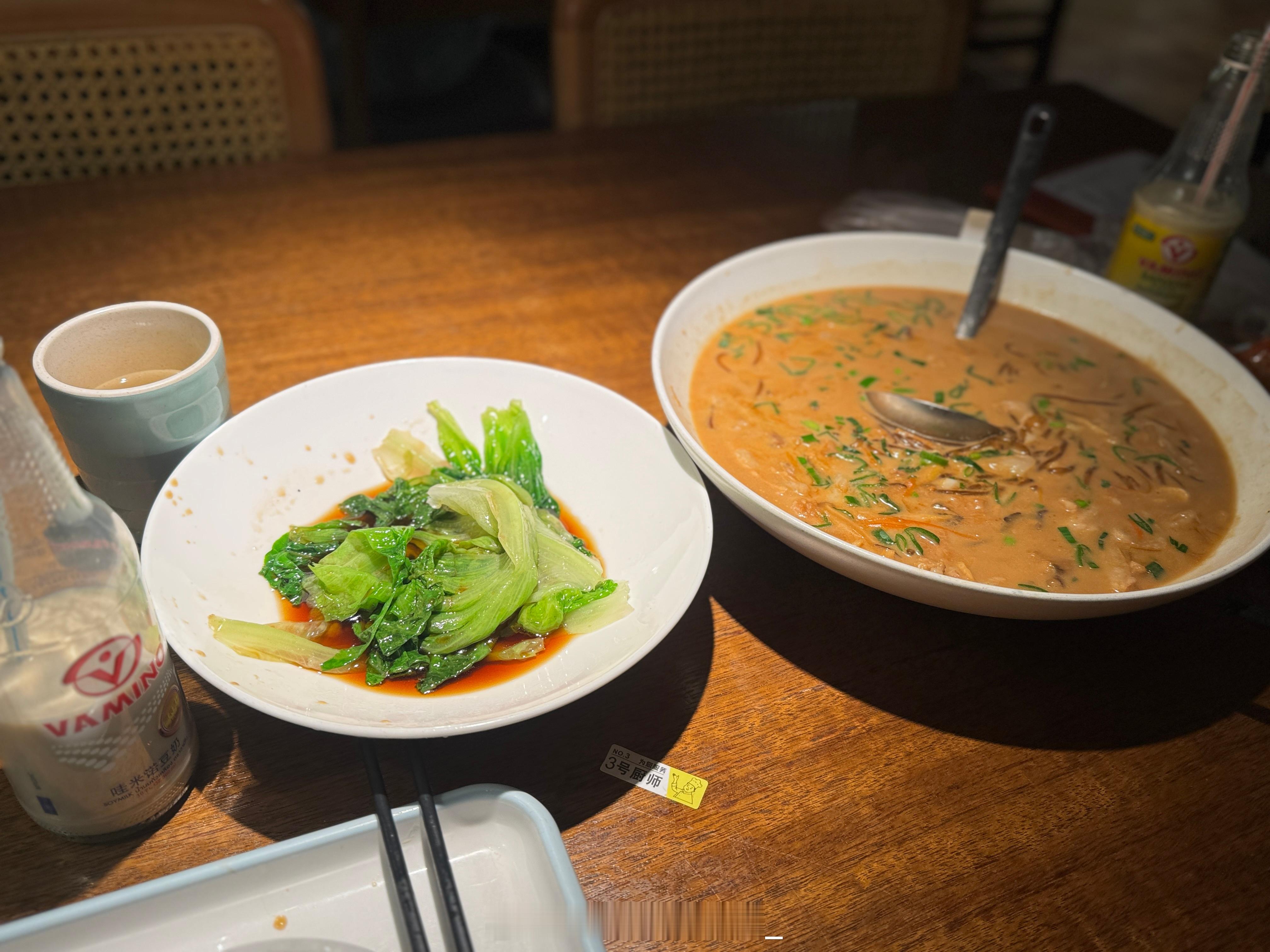 又来了🍽️杭州·乔街深夜食堂·高压生蚝·小龙虾(滨江银泰店)
