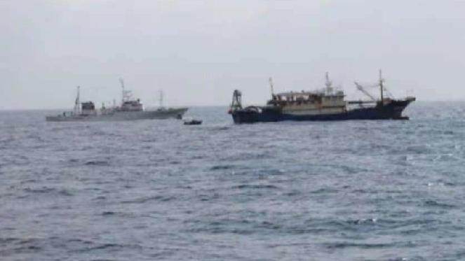 2月13日，日媒报道:“水产厅扣押了一艘中国渔船，并逮捕了船长，原因是该渔船自2