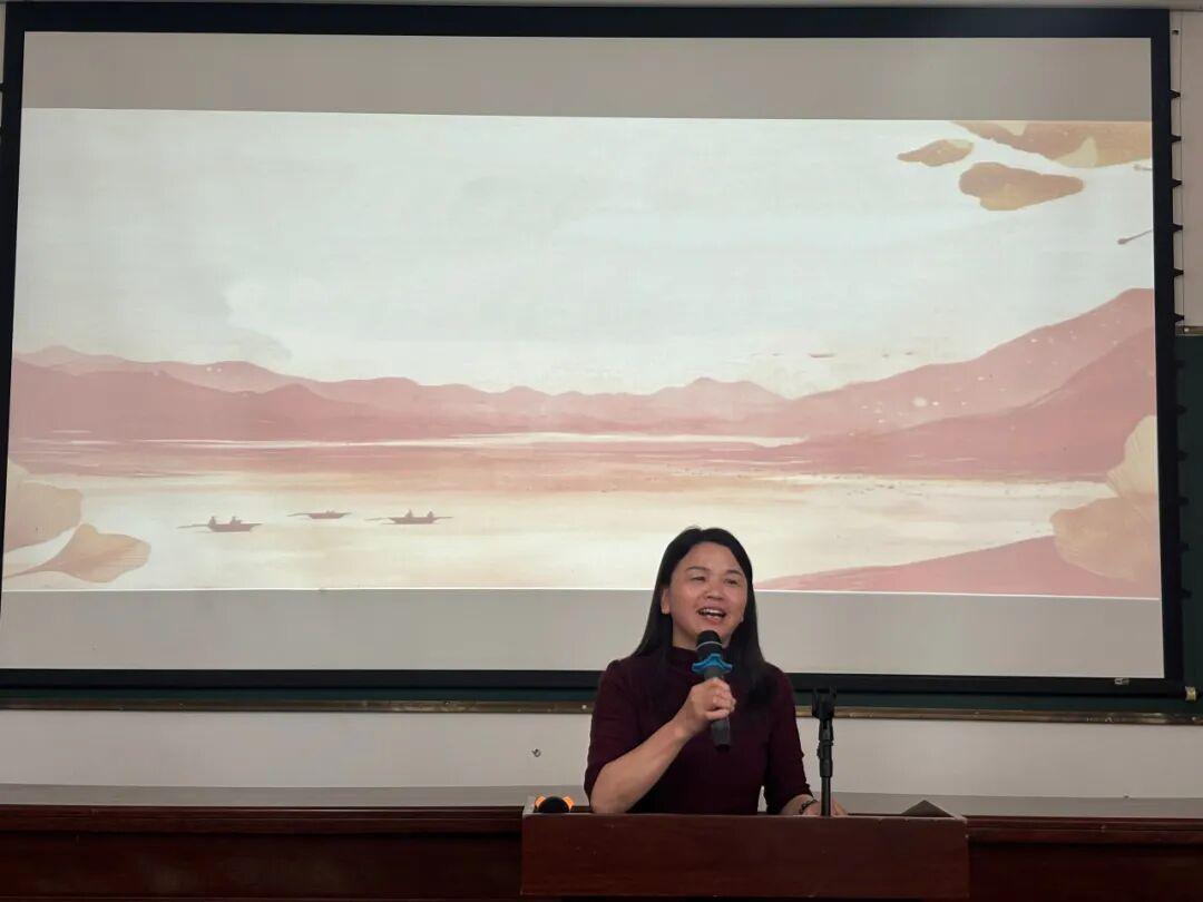 江西宁都县石上学校赖文秀老师荣休仪式​5月11日举行，陈水平校