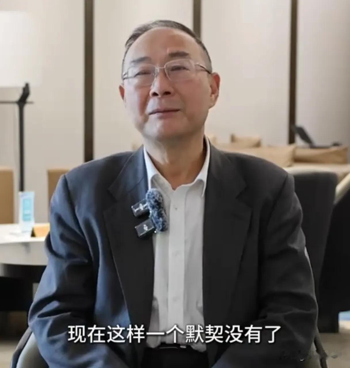 金灿荣教授判断，当前中美都在加快战略备战。美国的布局思路十分清晰：先牢牢整合北美