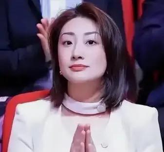 都说“鱼死网破”，但是看完宗馥莉的离职，我只能说：鱼死没死不知道，网是真破