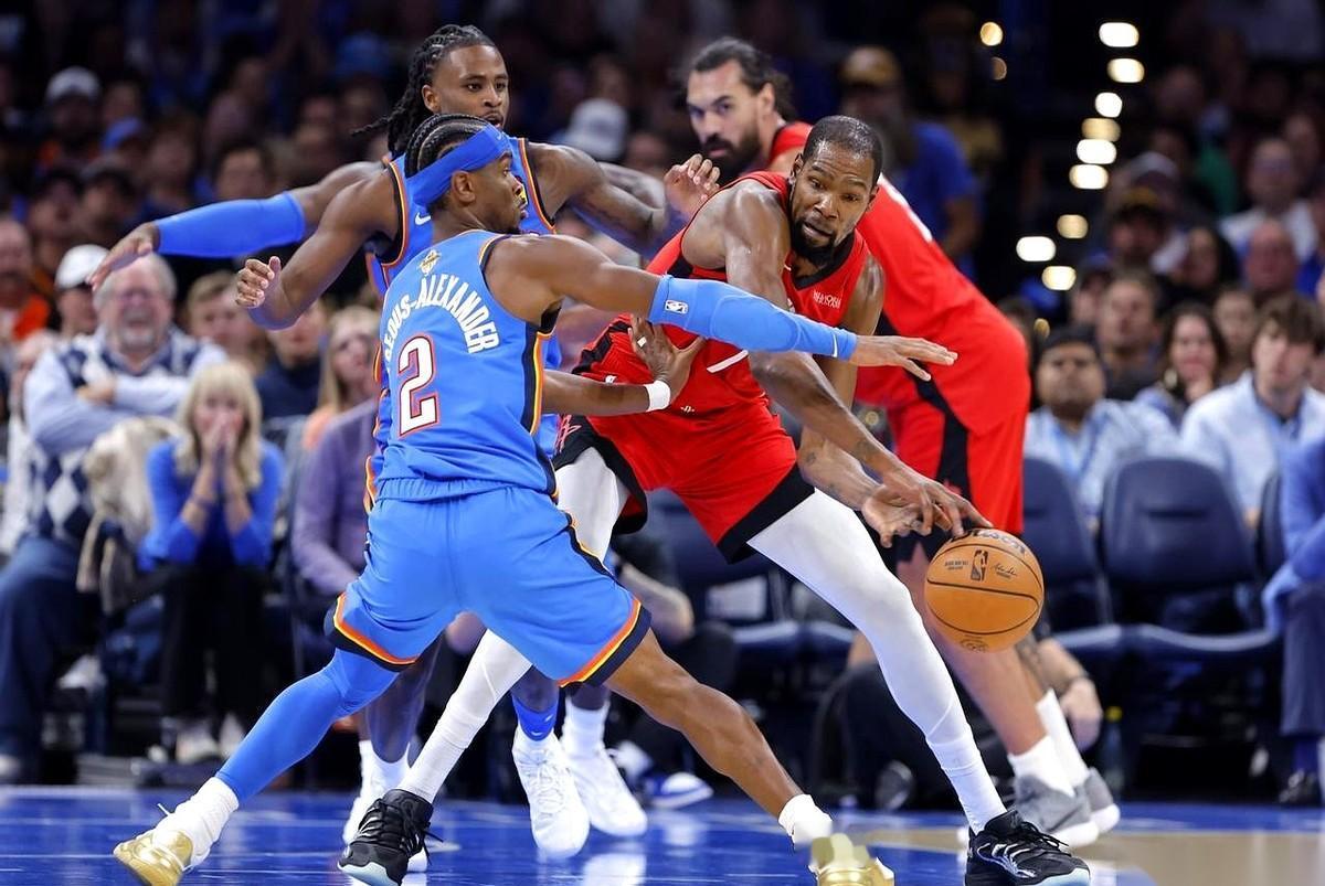 火箭队这边，自己比赛还没打，西部第四的位置倒是先被动巩固了一下。太阳输了，湖人