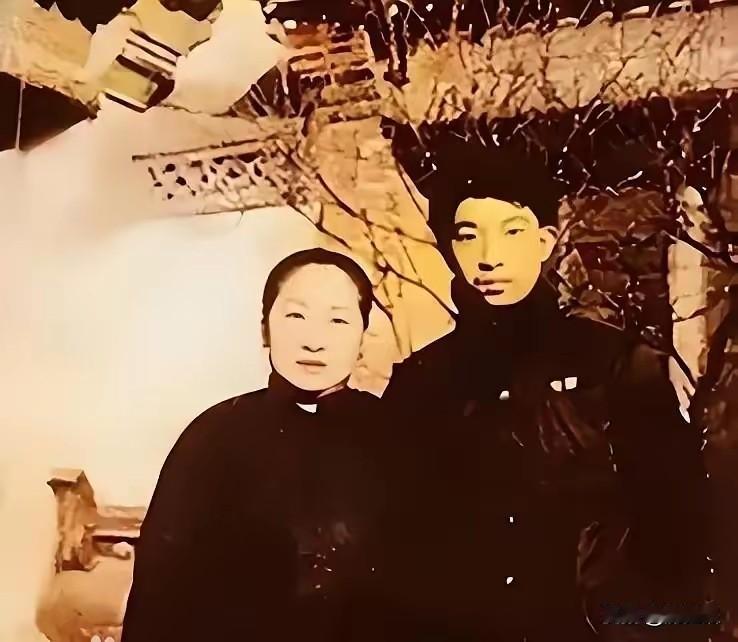大宅门真实原型：老夫少妻相差42岁，外人看是将就，实则是顶级高级的爱郭宝昌