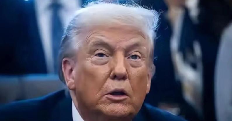 停火突然宣布，稀土快见底了，美国到底在怕什么。特朗普说仗快打完了，可F-35