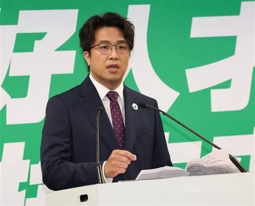 沈伯洋掀“洋流”席卷台北？秦慧珠忆“韩流”示警蓝营：千万不可轻忽民进党拼命造神