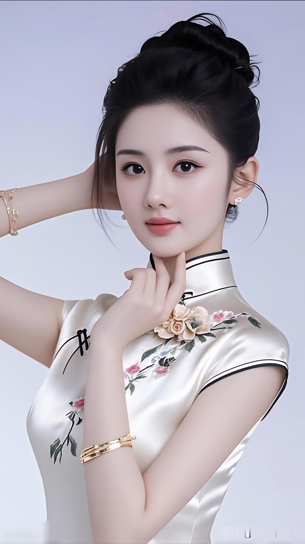 优雅旗袍少女，复古发髻，花枝招展，尽显东方韵味。寻找镜头的美