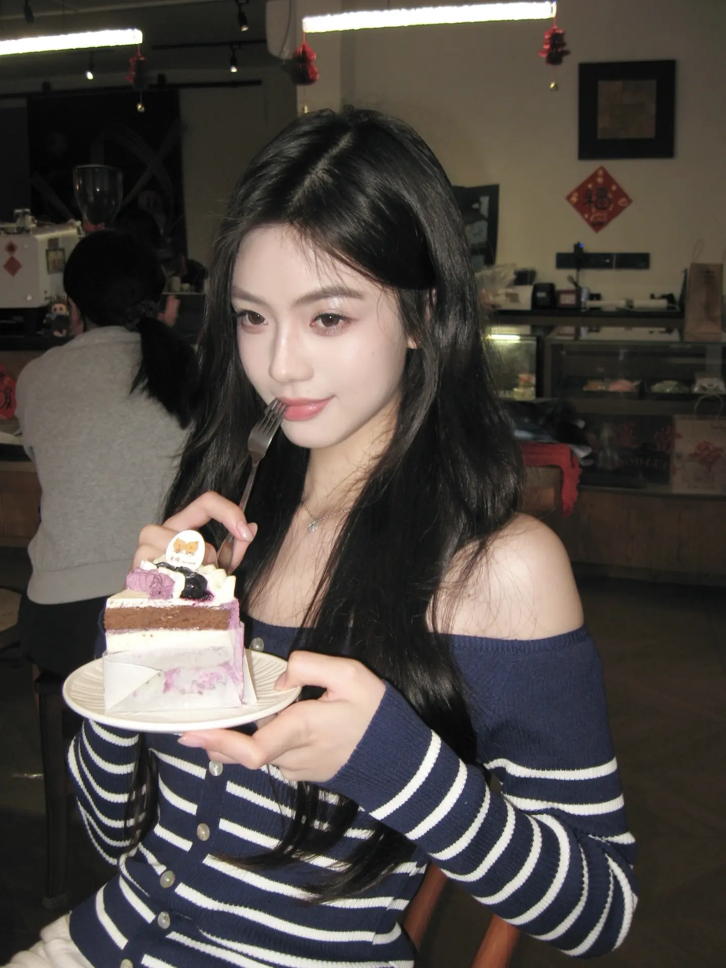 有什么事情 吃个小蛋糕再说🧁