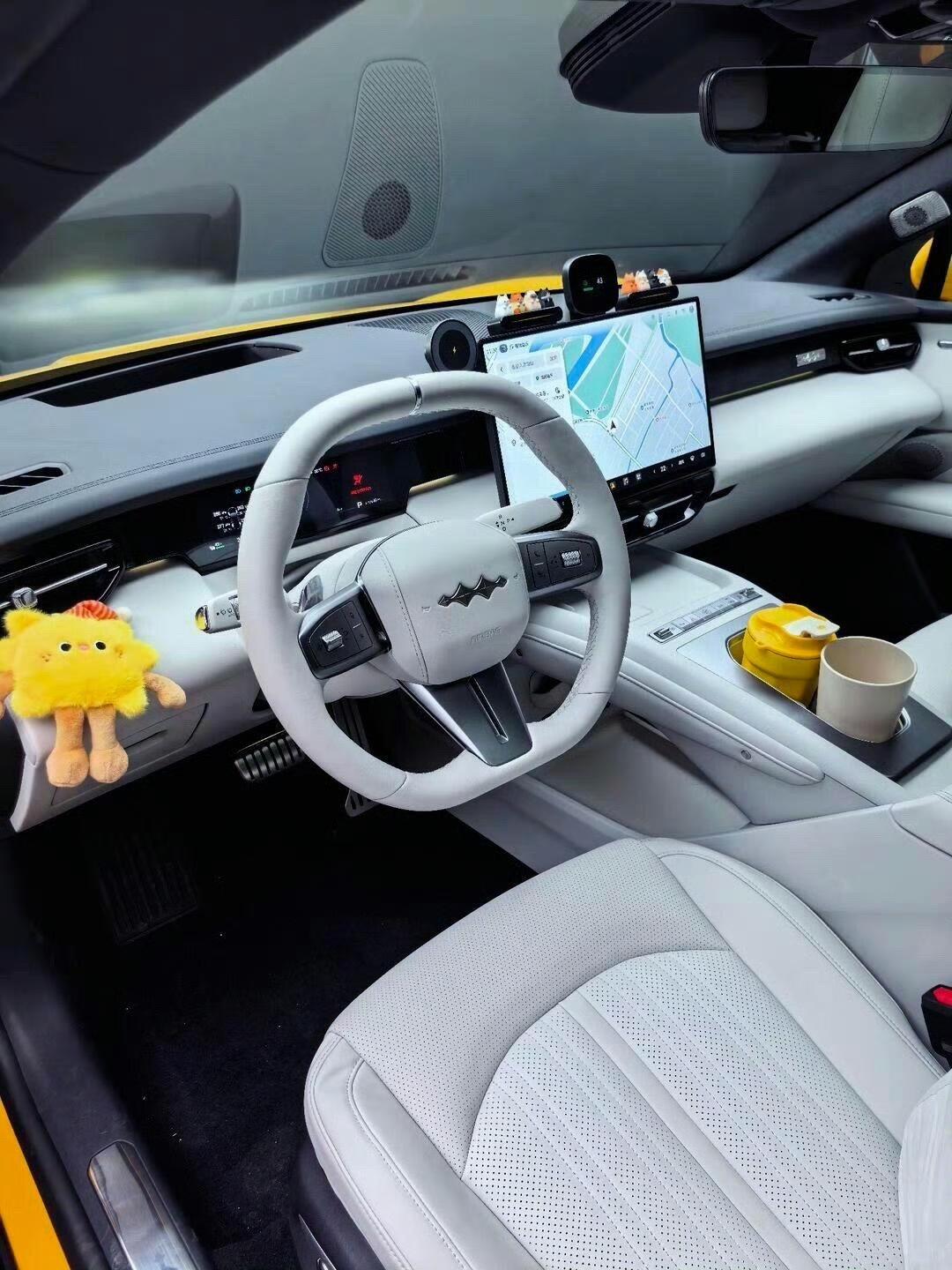比亚迪方程S这辆车9月底刚发布，9月份的交付量大概是663辆。好多