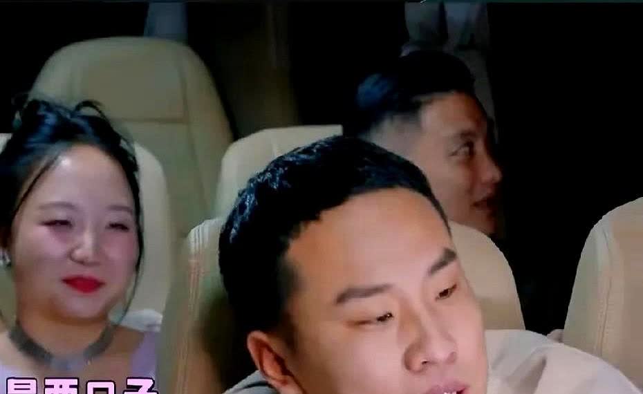 朱丹和周一围这两口子太吓人了，一句话把徐志胜都吓的直冒冷汗。徐志胜跟丹姐