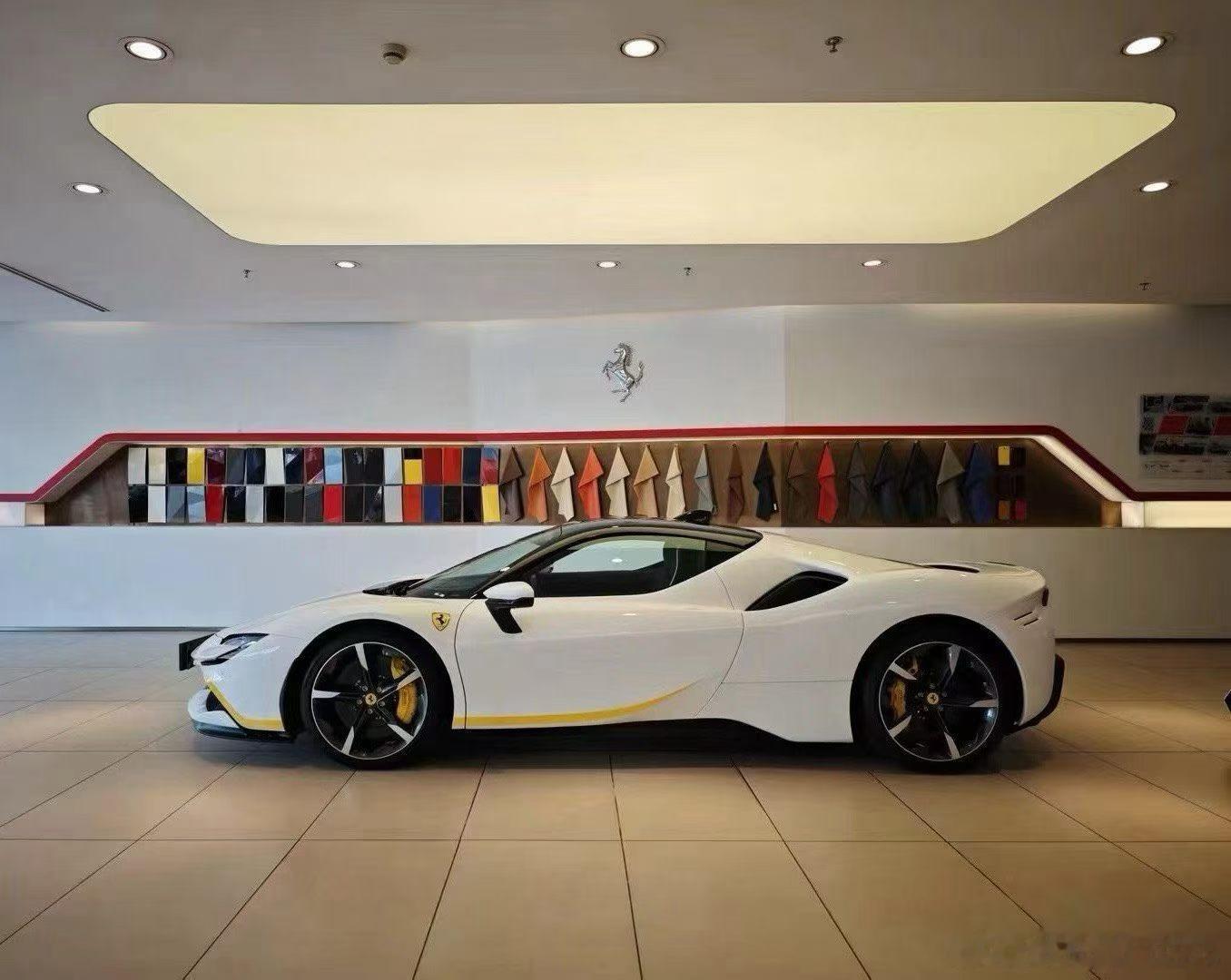 法拉利 SF90 Stradale Atelier2025年3月上牌｜4200公