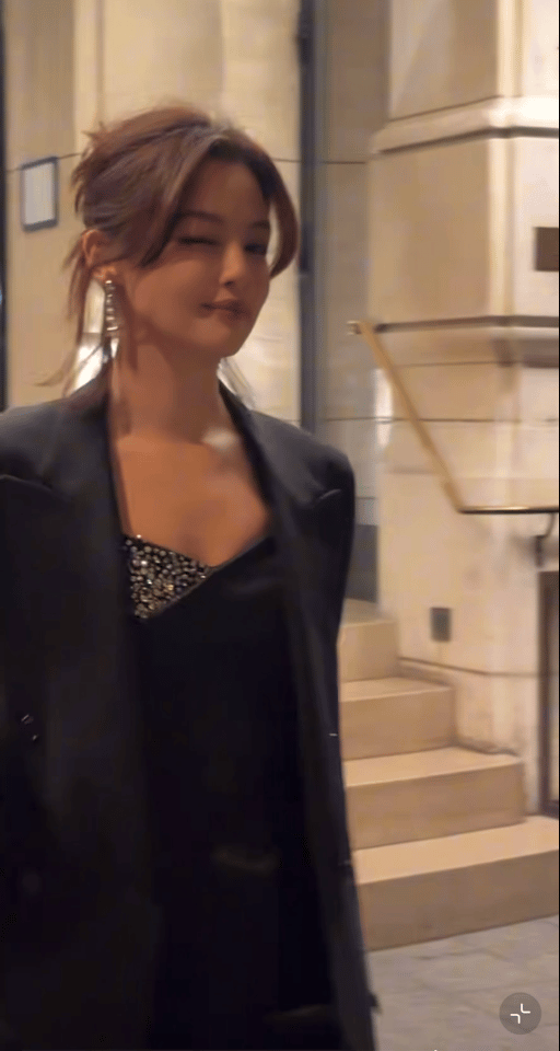 辛芷蕾也太太太太美了