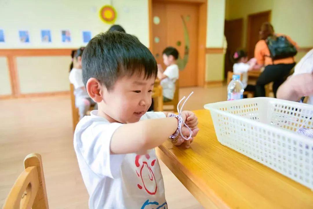 宝宝3岁和4岁上幼儿园，区别到底在哪？家长心中要有数现在的家长普遍比较重视孩子