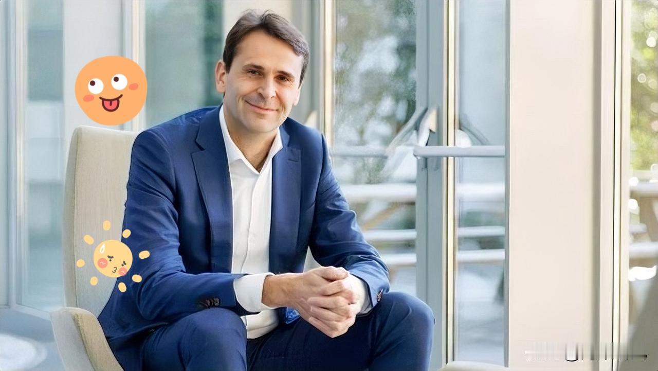 阿斯麦CEO：中国光刻机技术落后10-15年，如果没有我们的EUV极紫外刻帮助，