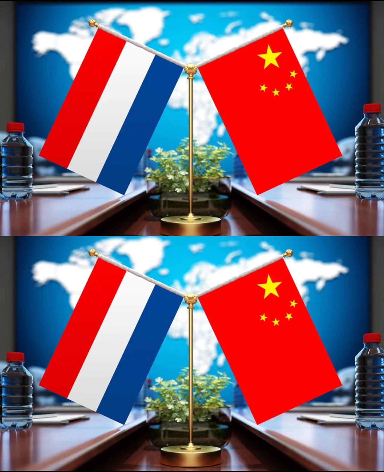 荷兰加码封装设备禁运，连冻结15亿美元订单都干得出来，不少人担心芯片产能要崩，可