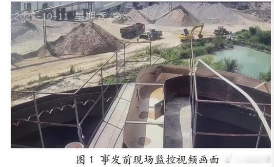 广东惠州这起卸沙现场挖出遗体的事故，光是看描述都让人后背发凉。生产主管陆某某被装