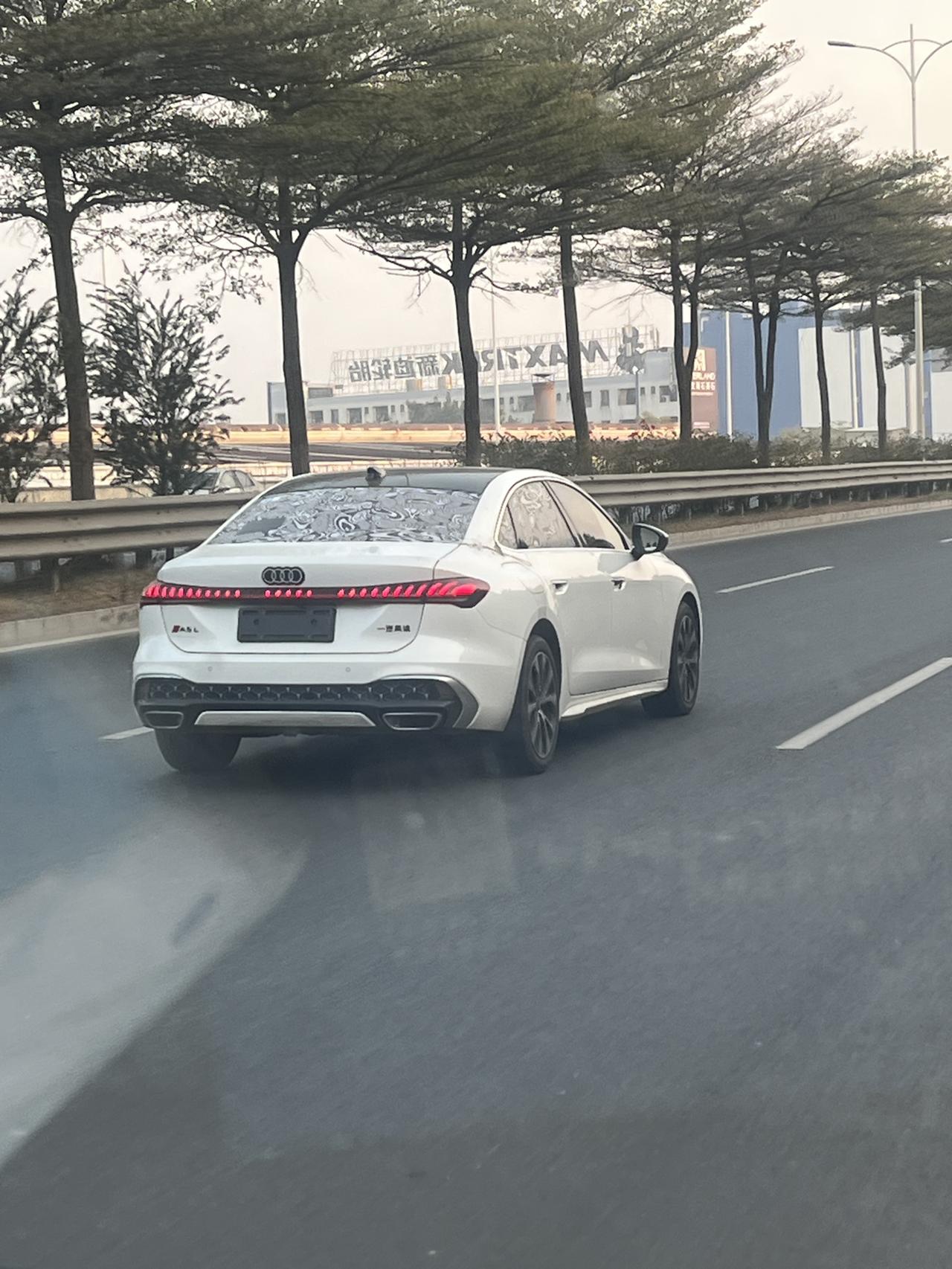 偶遇A5L路测