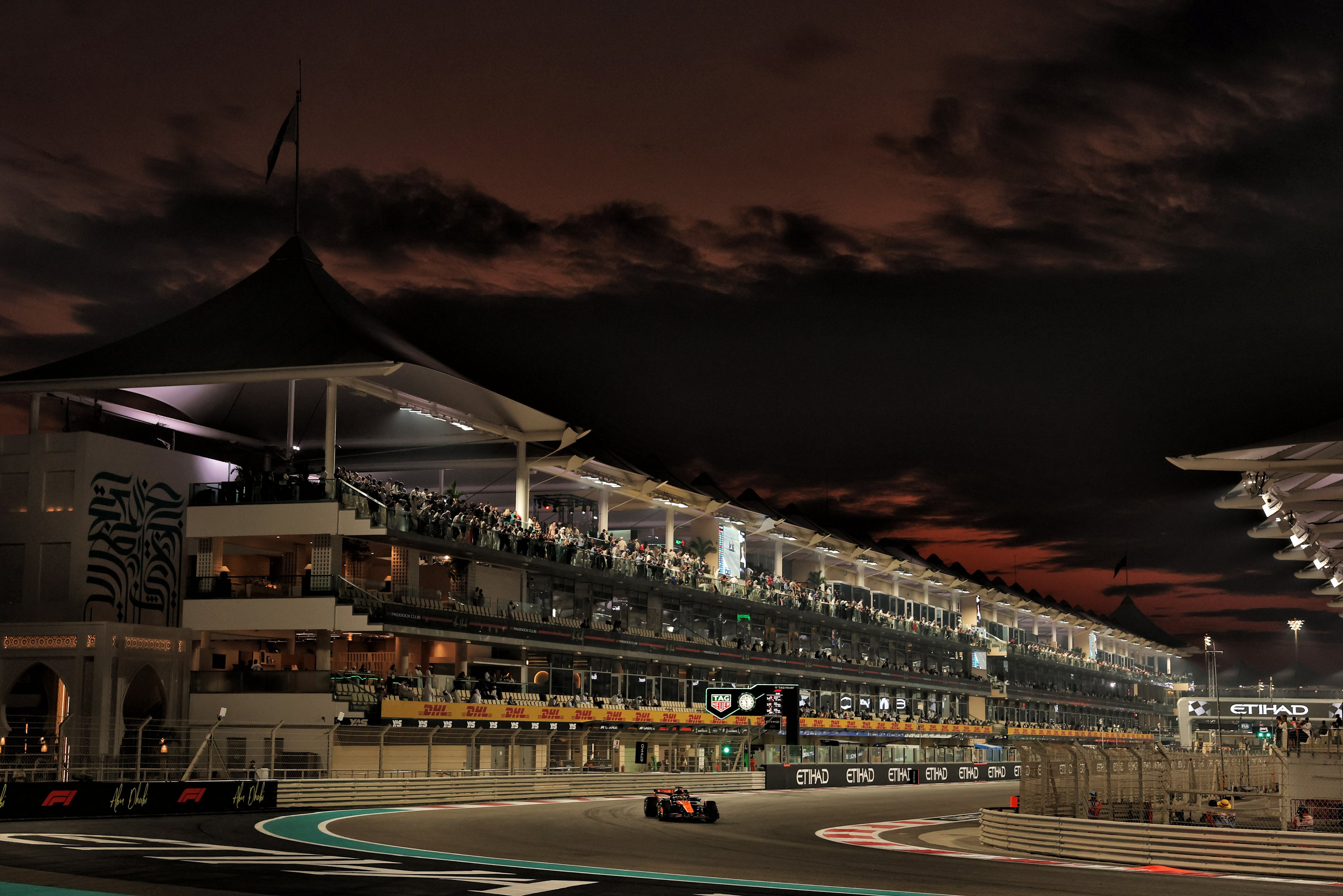 f1诺里斯在排位模拟和正赛模拟中都是最快的，以下是正赛模拟器的圈速（使用中性胎