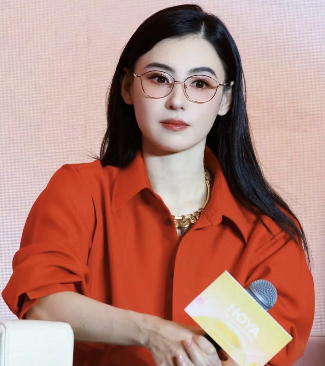 张柏芝给所有女人提了个醒，你可以生一个，也可以生2个，甚至可以生3个，但