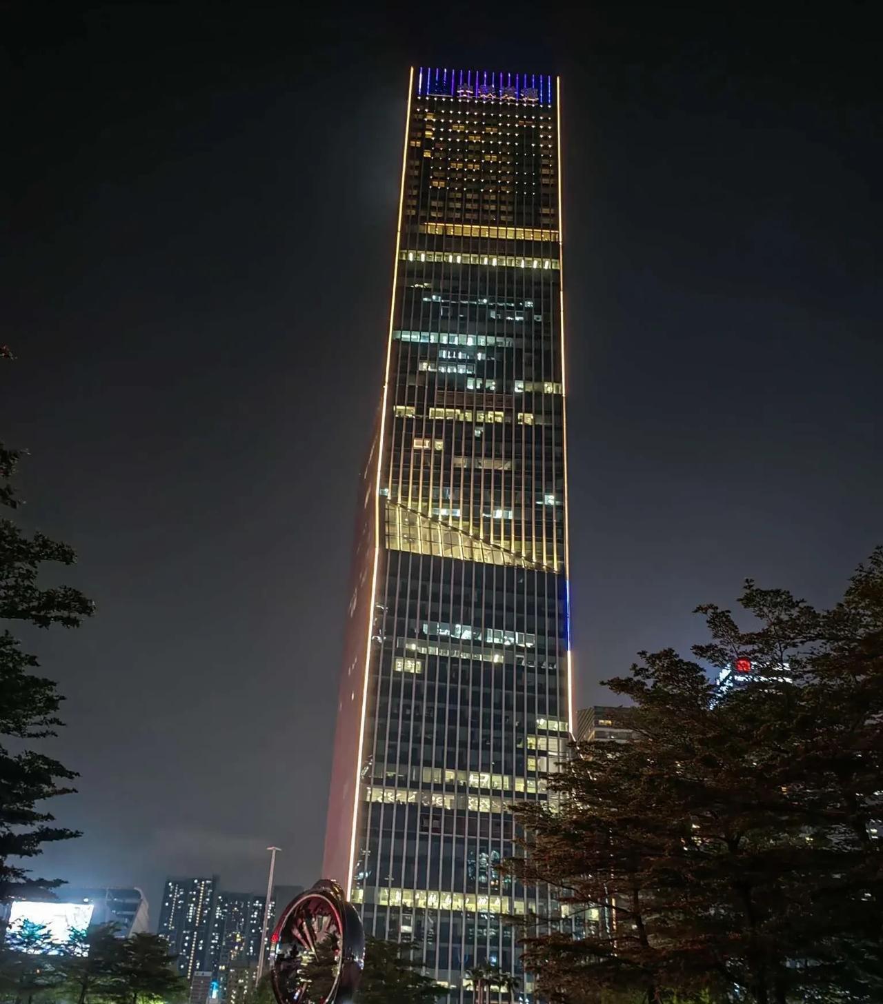 5年前借了朋友10w在石家庄买房，最近朋友把房卖了，想当初65个买的毛坯期房，拿