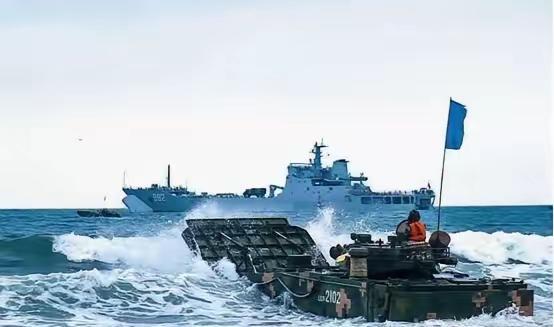 还在纠结“和统”还是“武统”?四中全会公报已经给出了答案!很多人以为,我们还在“