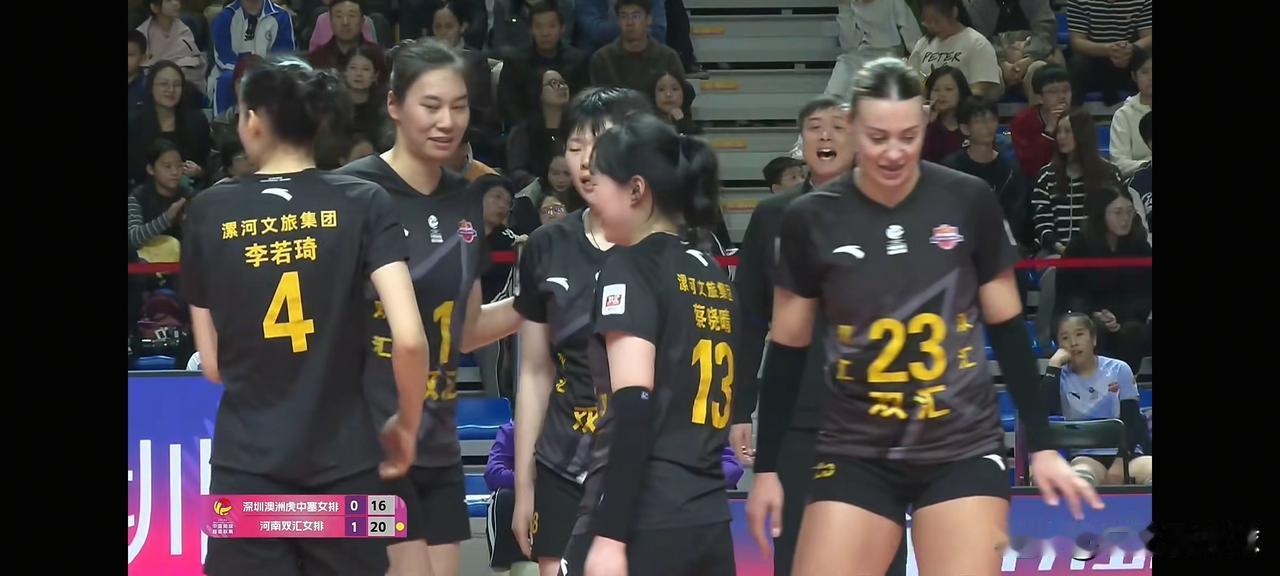 河南女排验证了瘦死的骆驼比马大，对比深圳！河南升降级全部以3：0双杀深圳。恭喜