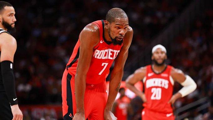 快船本赛季战绩不佳，保罗已经完全不行了，比尔也废了，莱昂纳德还是打一场歇一场，全