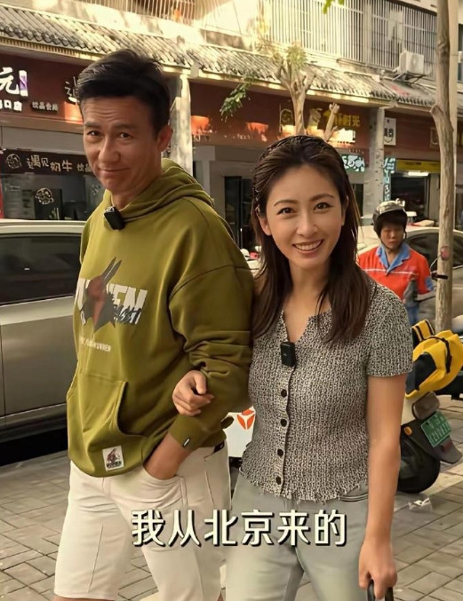 66岁李子雄与43岁王雅琦，相差二十余岁，却是一对超幸福的夫妻！​​​