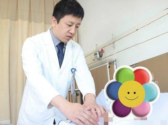 所有女性都来看看，这就是血的教训。浙江50岁张女士，发现自己右胸长了一个花生