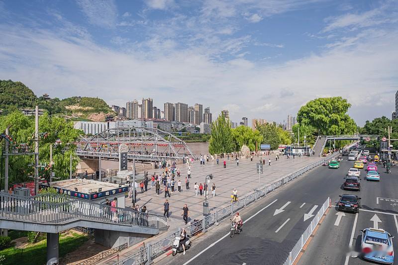 兰州楼市：前几年在兰州买房的人，不少都买在了兰州楼市的高点。对比2023年，