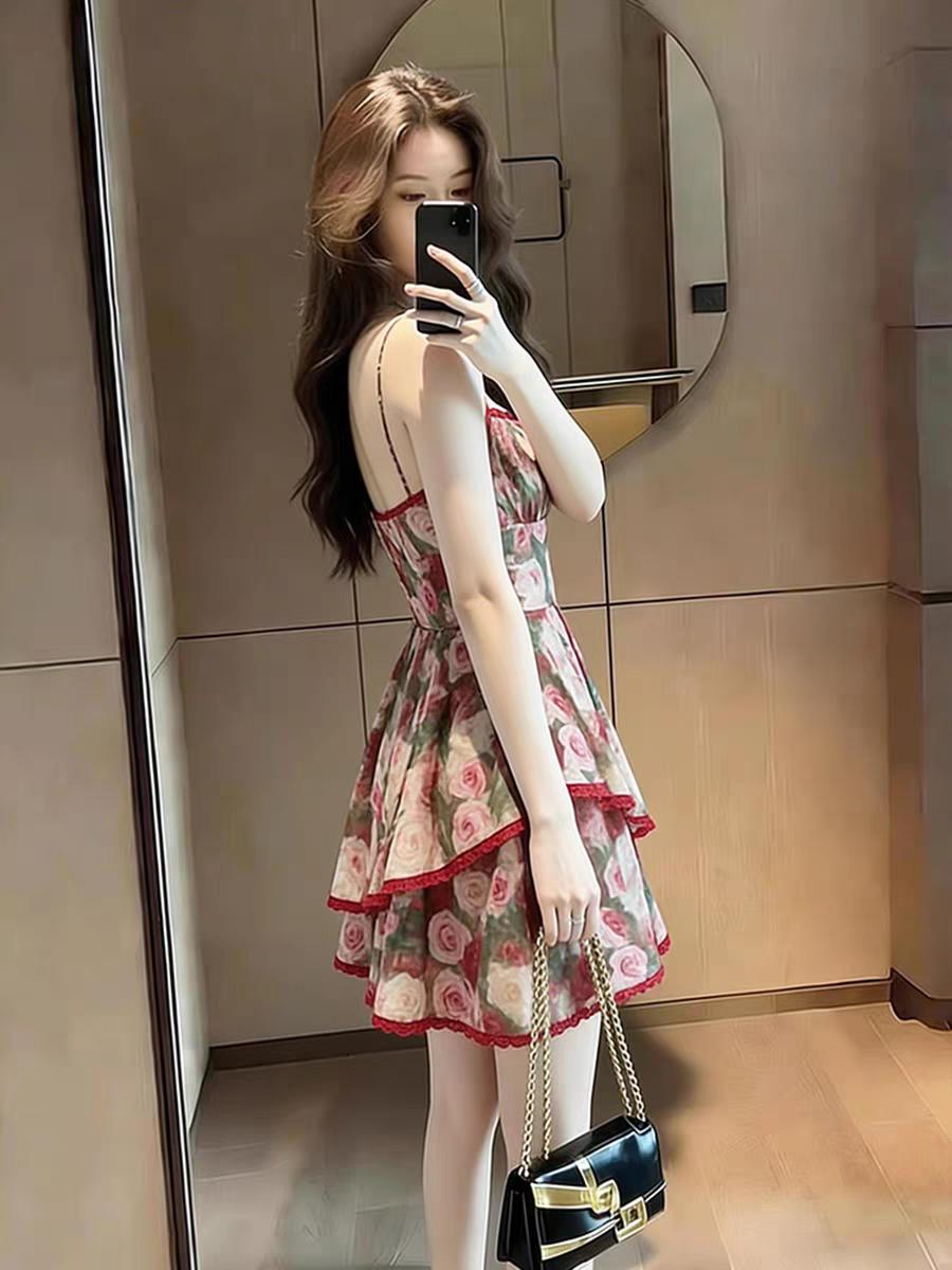 一个成熟的女人，往往听够了甜言蜜语，重心都在穿着打扮上，让自己变得更精致！