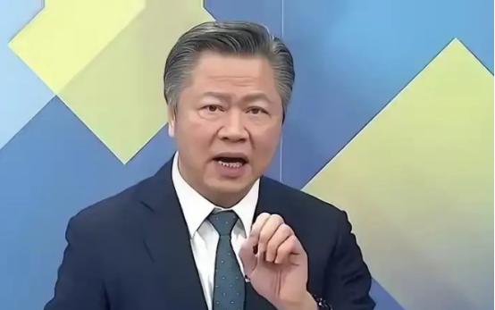 赖岳谦教授建议中国政府调整对外战略原则，把“我们不惹事、但也不怕事”中的“不惹事