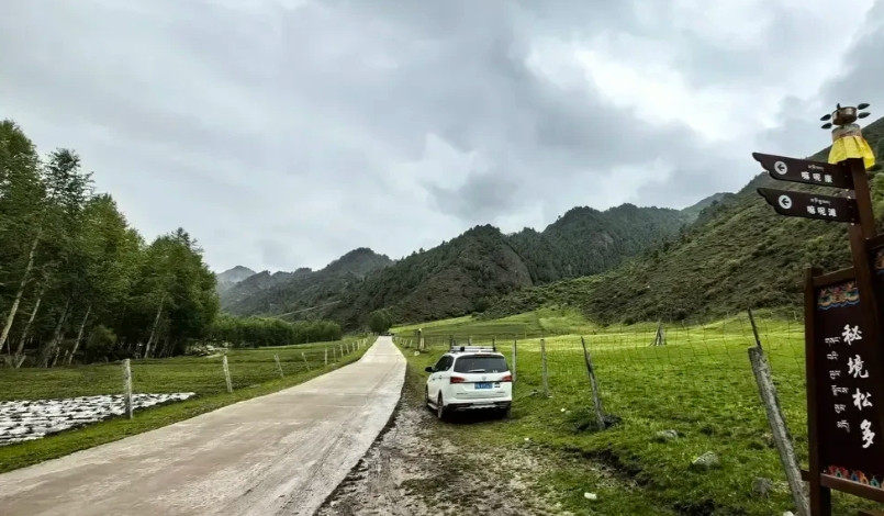 狠狠记住的，人性铁律：第1，别人自嘲时，别跟着附和。笫2，关系再好，也