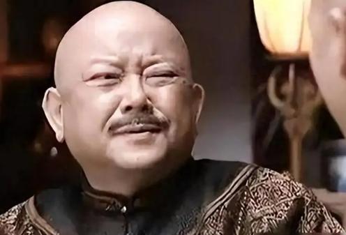 1799年，和珅临死前，皇帝问他：“你贪了朝廷这么多银子，难道花得完吗？”没想到