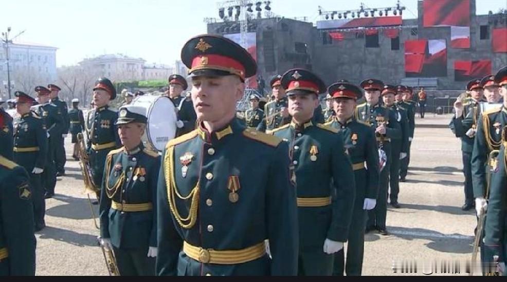 莫斯科红场阅兵：活动瘦身，中俄朝集体低调！5月9日，莫斯科红场又将迎来胜利日