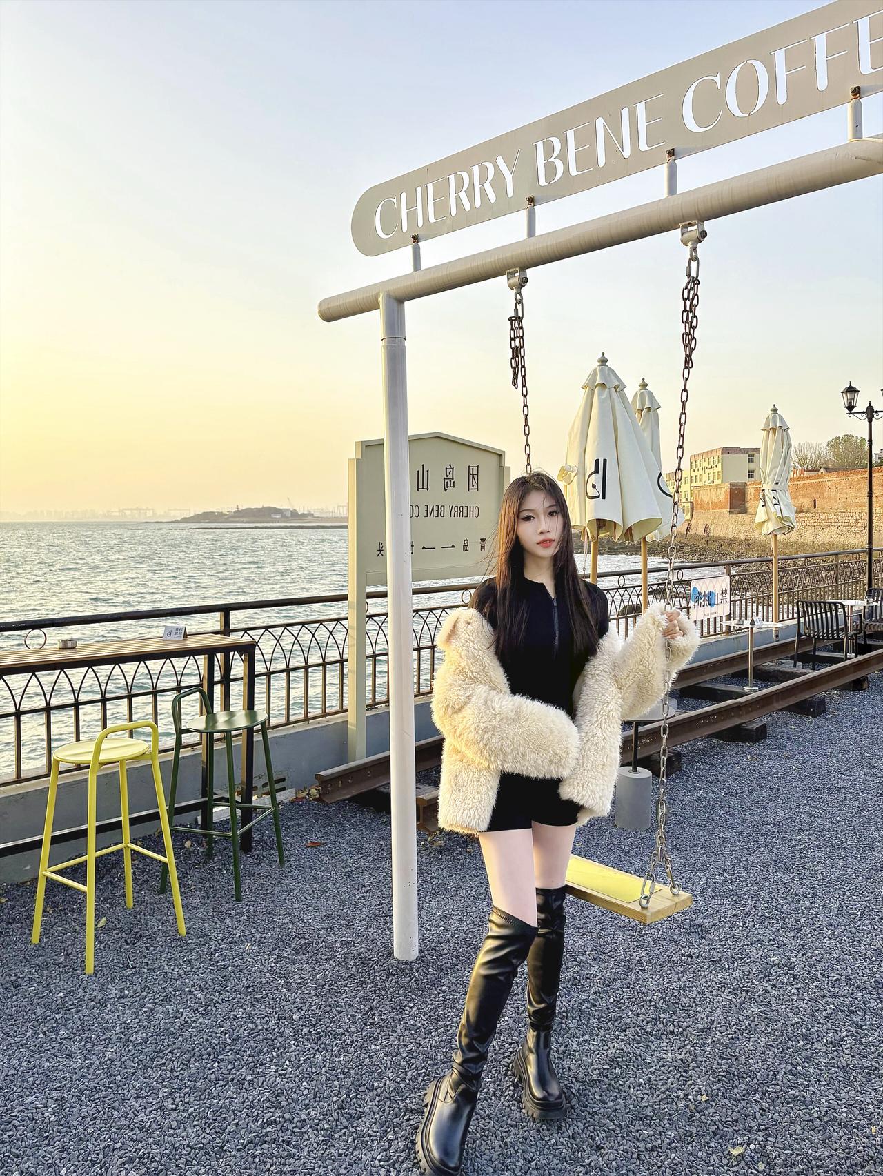 我不晚霞更好看