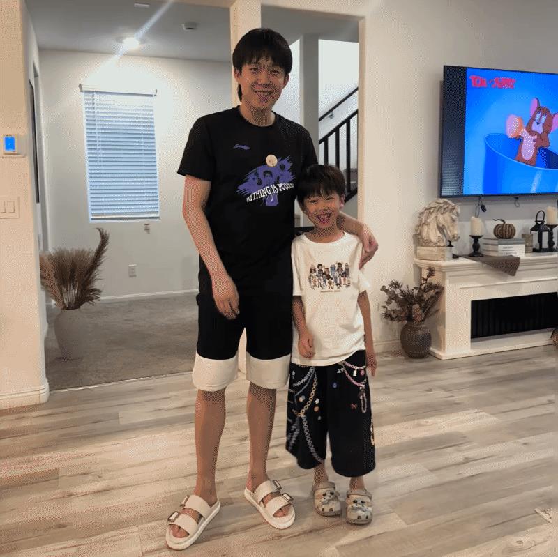 小海螺真是独一份的可爱，马琳儿子太漂亮了，梁靖崑儿子直接继承了他爸与头头的友情，