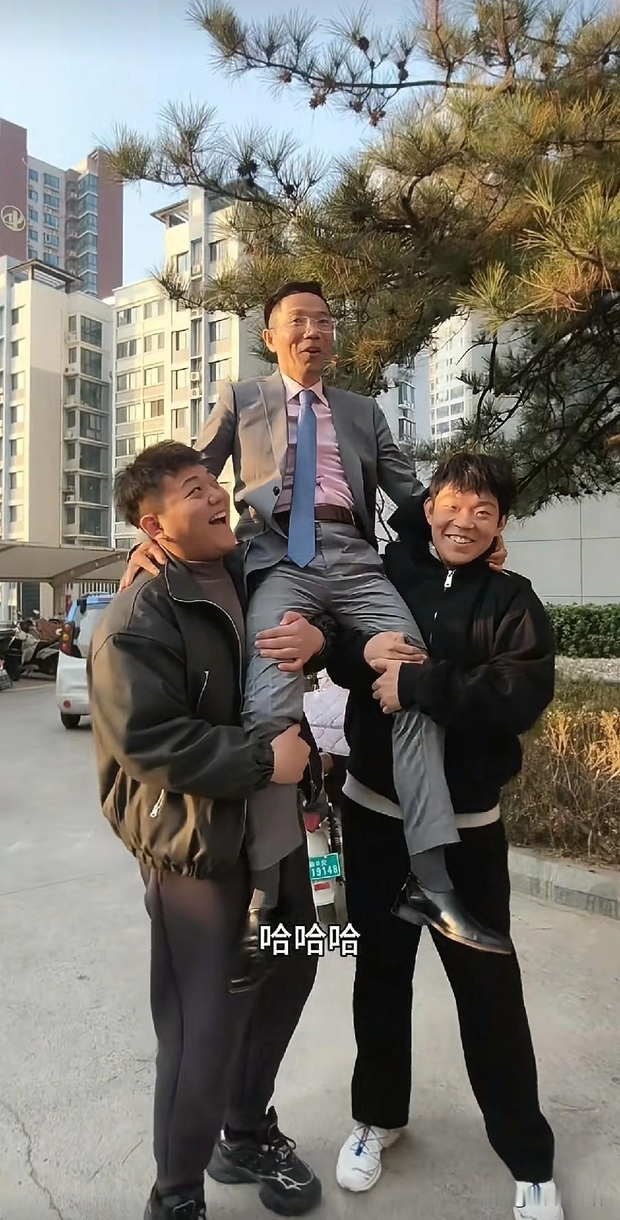 姜甲儒妈妈:就怕他们减刑出来后，报复我们！李圣律师:别怕，二审我们要“放大招