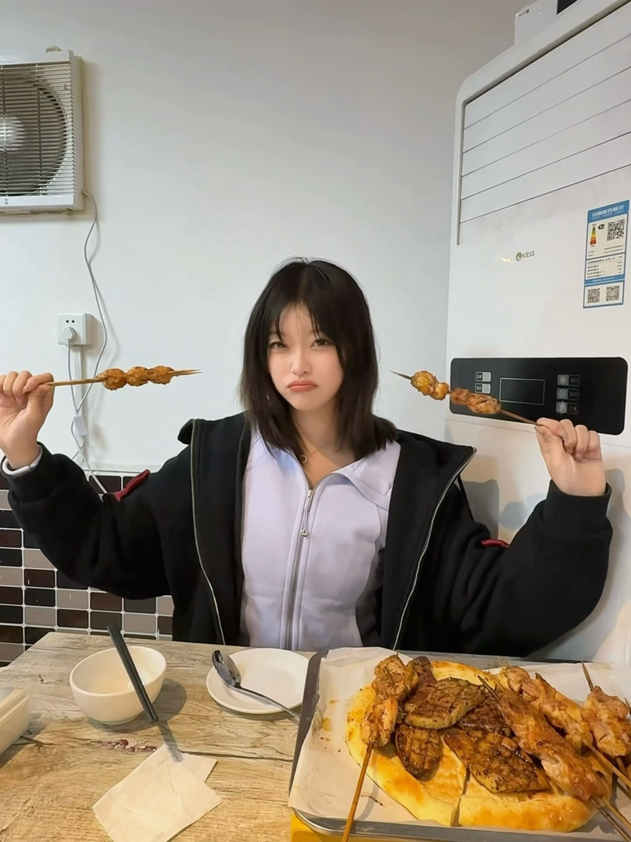 晚上10点去吃肥鸡不？！啊啊啊啊好吃成啥了[哭哭][哭哭]还要再去吃无数次[捂